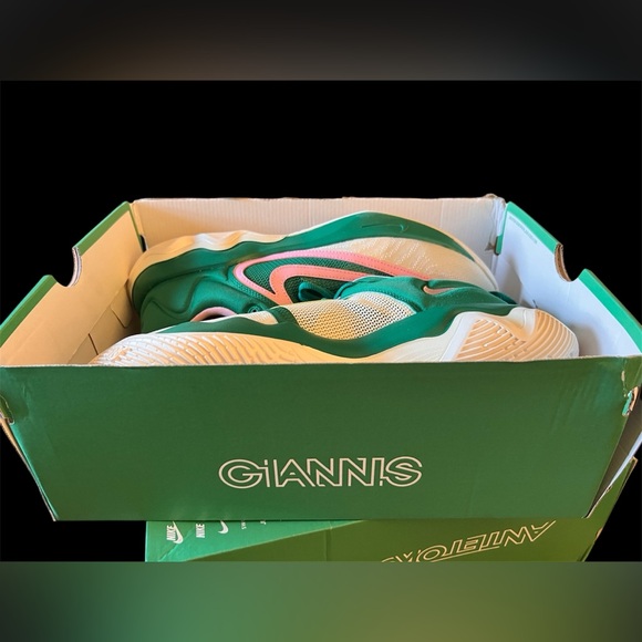 Nike Giannis Immortality 3 Green Pink Basketball Shoes men’s 11, DZ7533-300 NWT - Picture 6 of 7